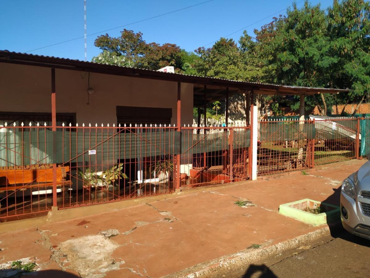 Iguazu Rey Hostal 푸에르토이과수 외부 사진